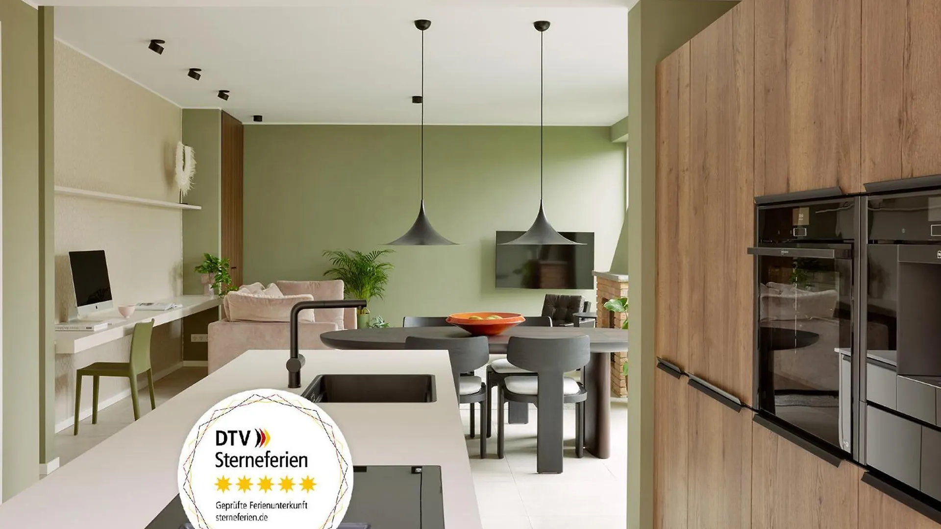 Homefy Luxury Bungalow - 5 Pax - 2 Bath - Garage - Exclusive & Unique Ratingen 0*,